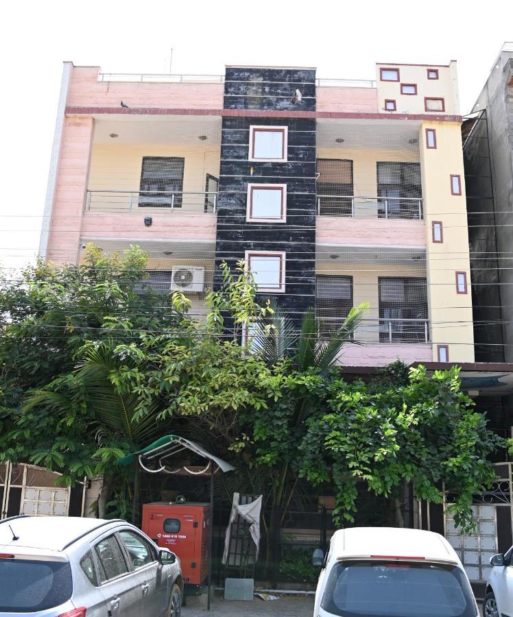 Sohanas Homestays- 2 Bhk Luxury Apartment Near Jaipur International Airport Экстерьер фото